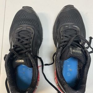Women’s Brooks Ghost 9 running shoes